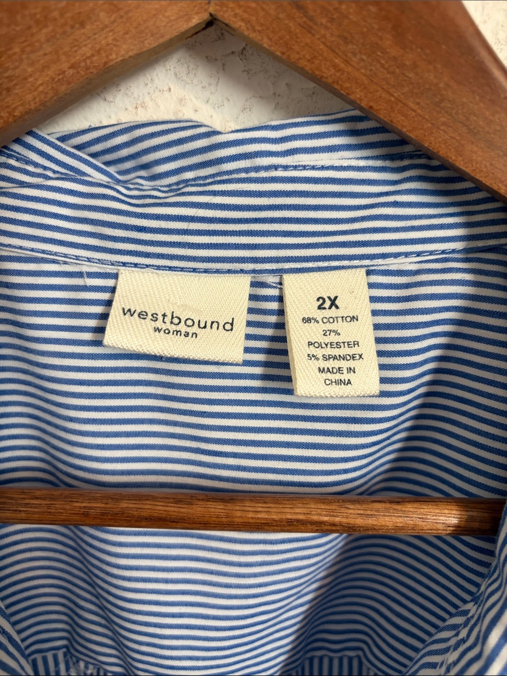 Westbound Woman 2X Blue White Stripe Embroidered Flower Button Down Shirt Garden - Picture 3 of 6